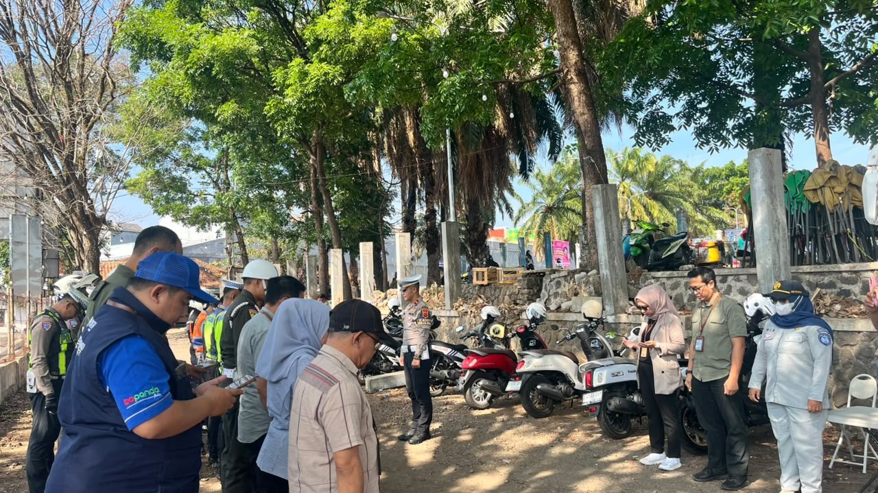 Tim Pembina Samsat Garut Gelar Operasi Gabungan di Kerkof, 719 Kendaraan Diberhentikan