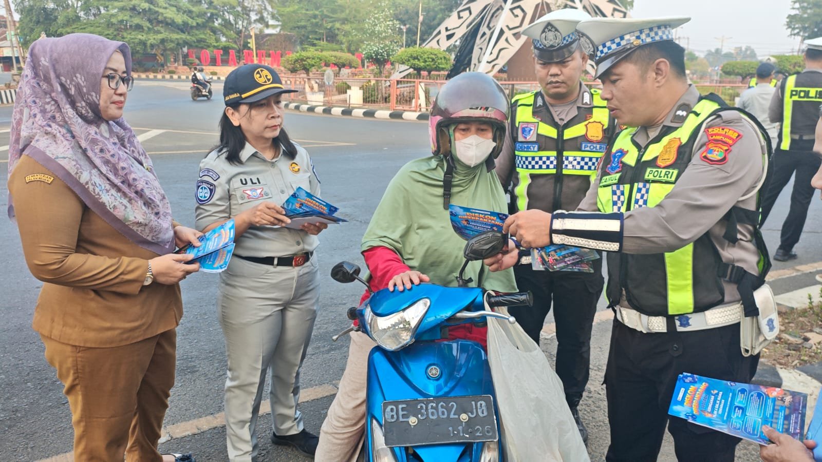 Jasa Raharja Kotabumi Perkuat Sinergi melalui Operasi Gabungan dan Sosialisasi Pajak