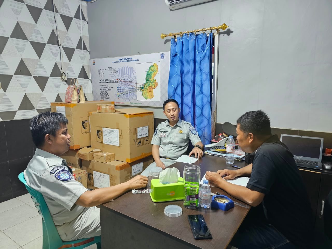 Jasa Raharja Cabang Mamuju Bergerak Cepat Pastikan Keterjaminan Korban Kecelakaan Tunggal Bus Neo Trans di Mamuju