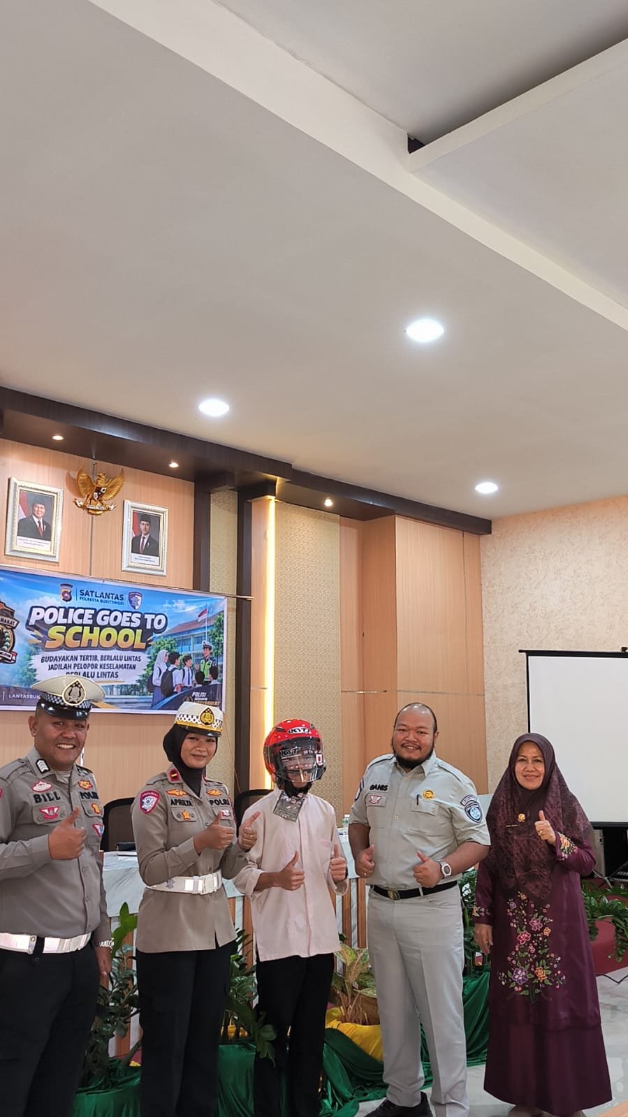 Jasa Raharja Sumbar Edukasi Siswa SMKN 2 Bukittinggi tentang Keselamatan Transportasi