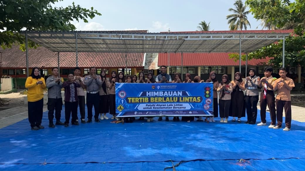 Bangun Generasi Tertib Berlalu Lintas, Jasa Raharja Sumbawa Sosialisasi di SMA Negeri 1 Alas Barat
