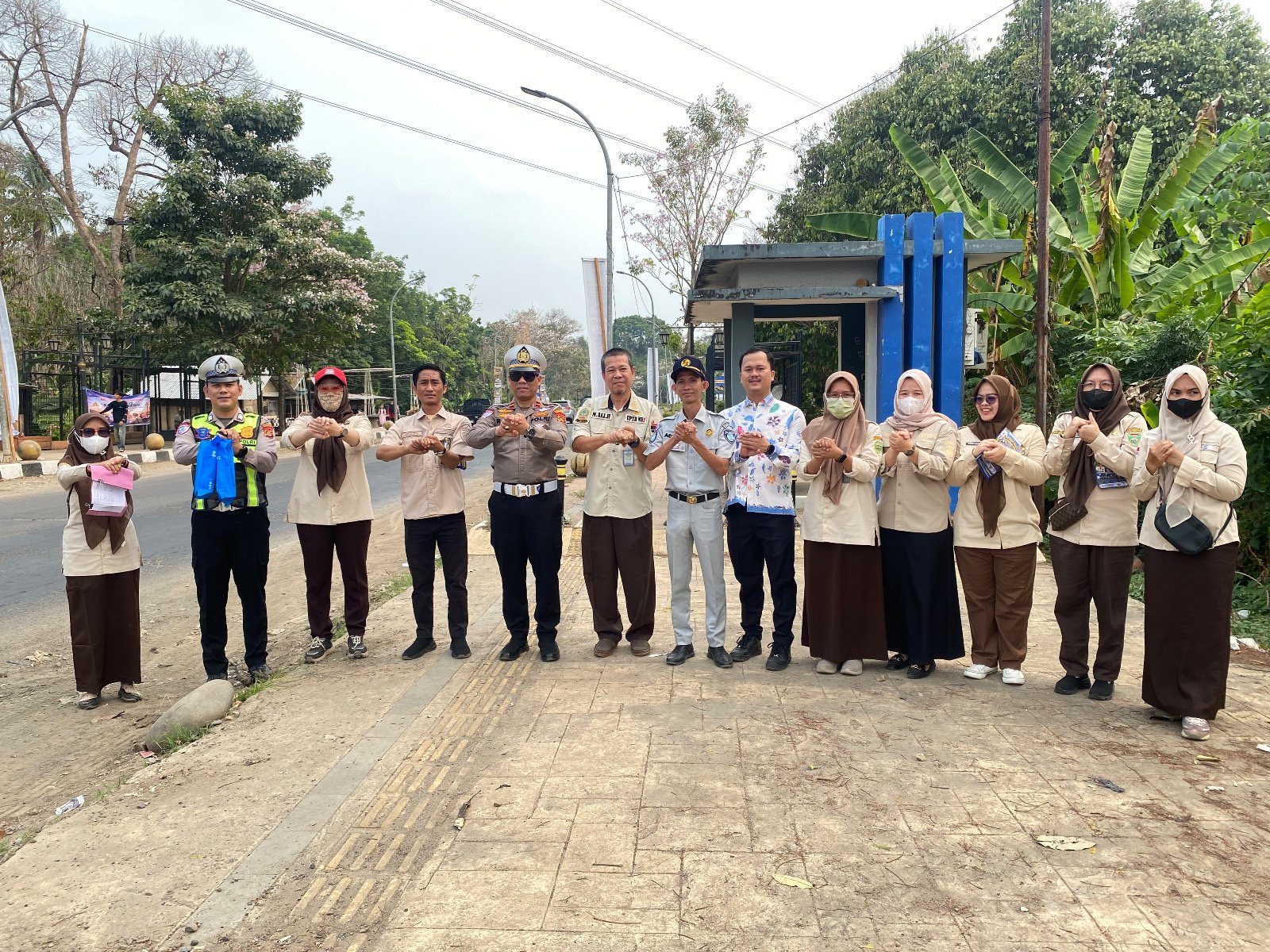 Tim Samsat Muara Enim 1 Sosialisasikan Patuh PKB pada Samsat Menyapa